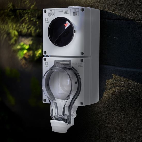 Solight 5B351 zásuvka IP66 s vypínačem, vodotěsná a prachotěsná